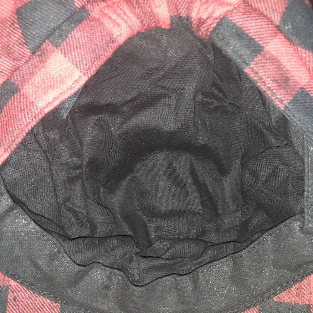 Hat - Picture 3 of 3